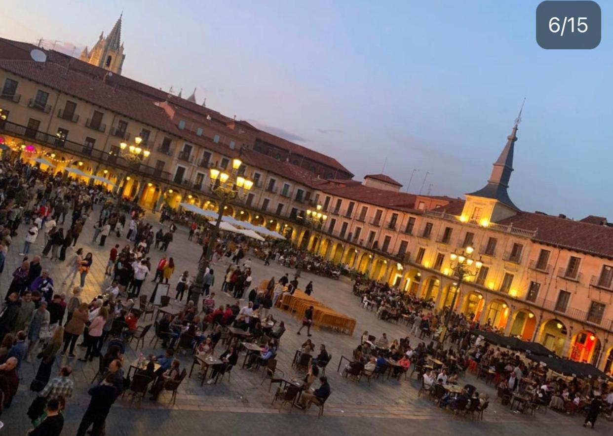 Bohemia Plaza Mayor Ii- Leon Luaran gambar