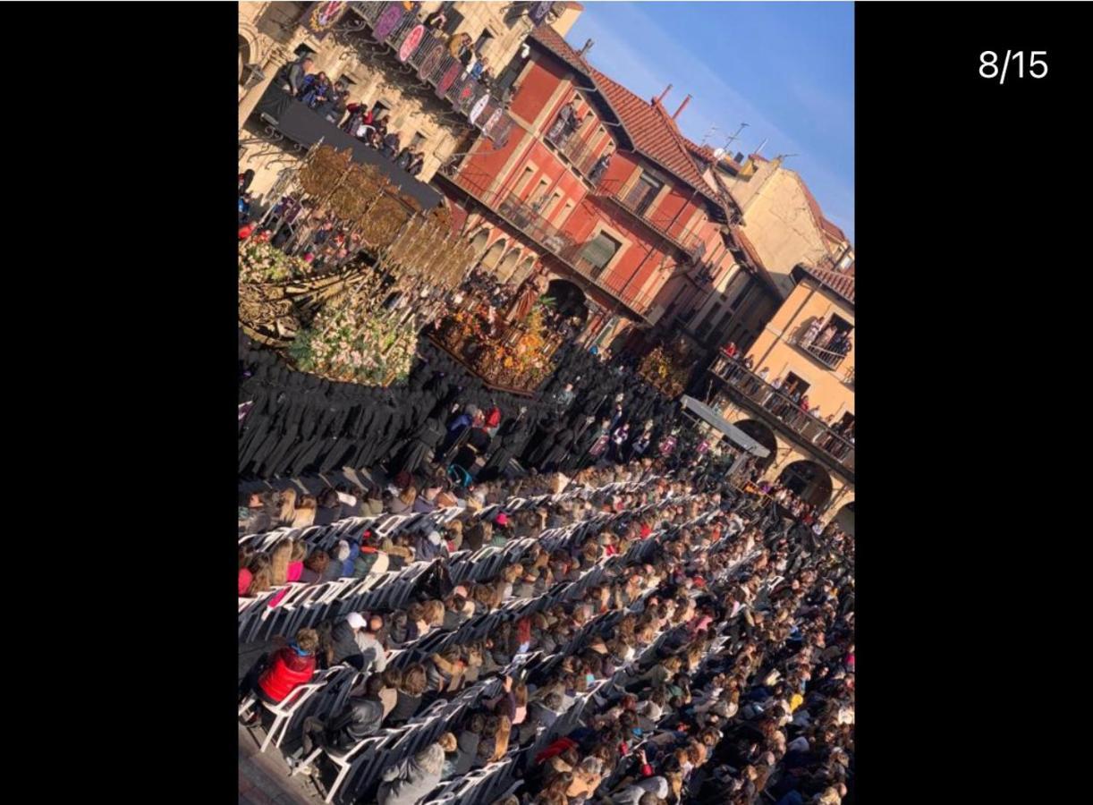 Bohemia Plaza Mayor Ii- Leon Luaran gambar