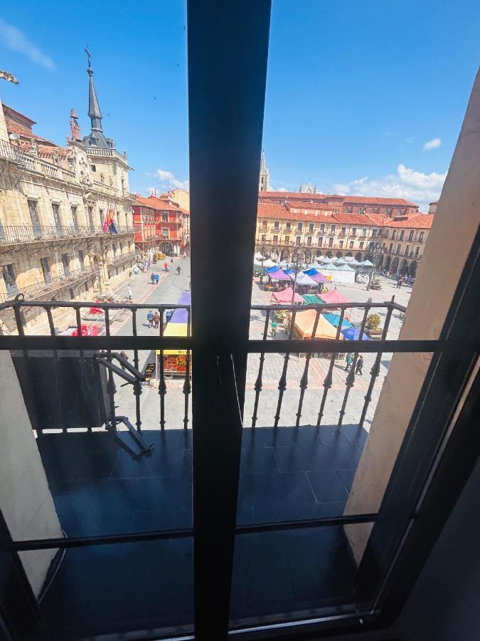 Bohemia Plaza Mayor Ii- Leon Luaran gambar