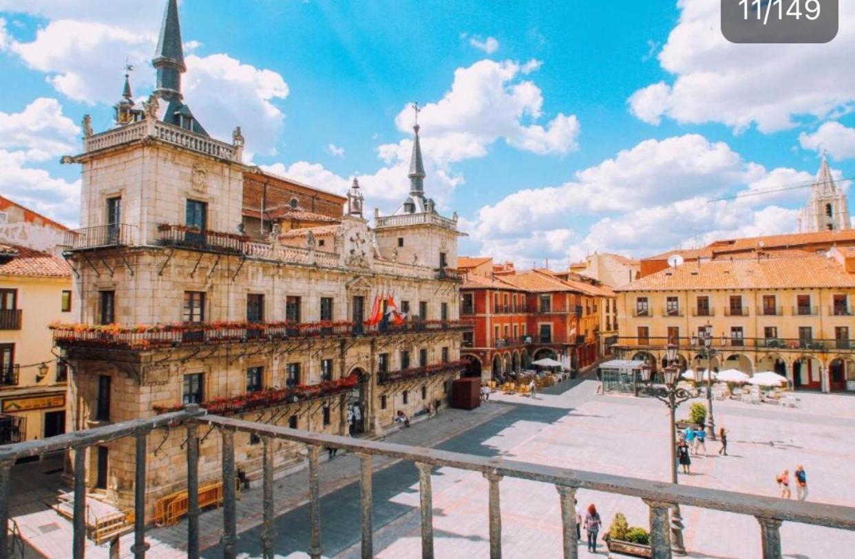 Bohemia Plaza Mayor Ii- Leon Luaran gambar